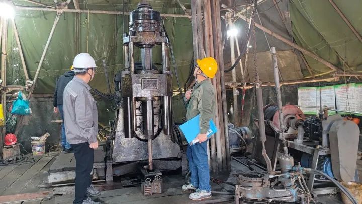 起步即沖刺 | 215地質隊開新局、謀新篇、創(chuàng)新績！