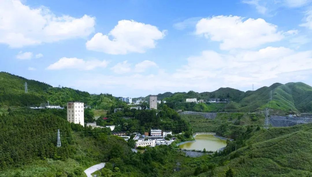 守護礦山“綠” 底色 高峰公司首個礦區生態修復工程項目開工